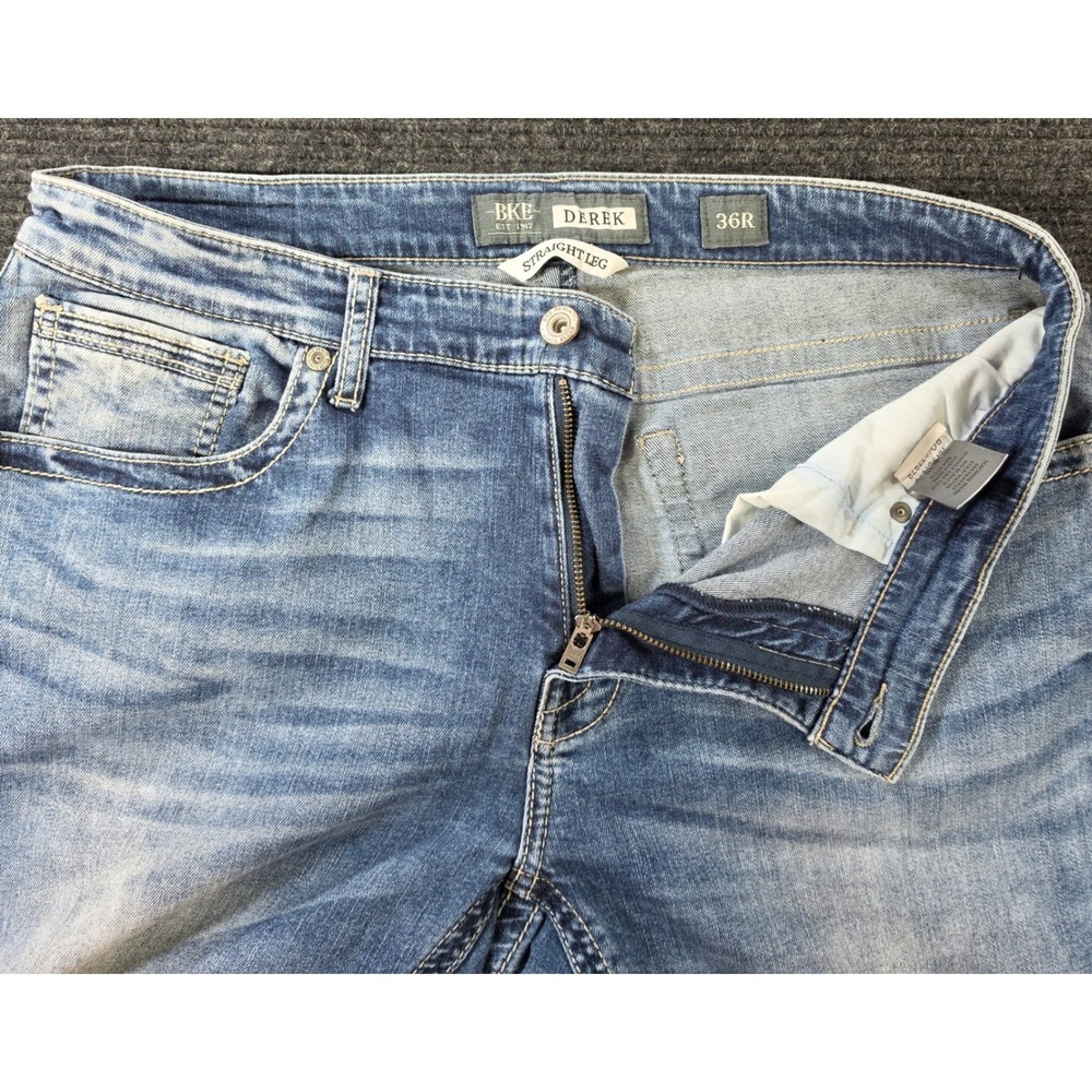 BKE Derek Straight Leg Jeans Mens 36R Blue Excellent Whiskered Stretch‎ Denim